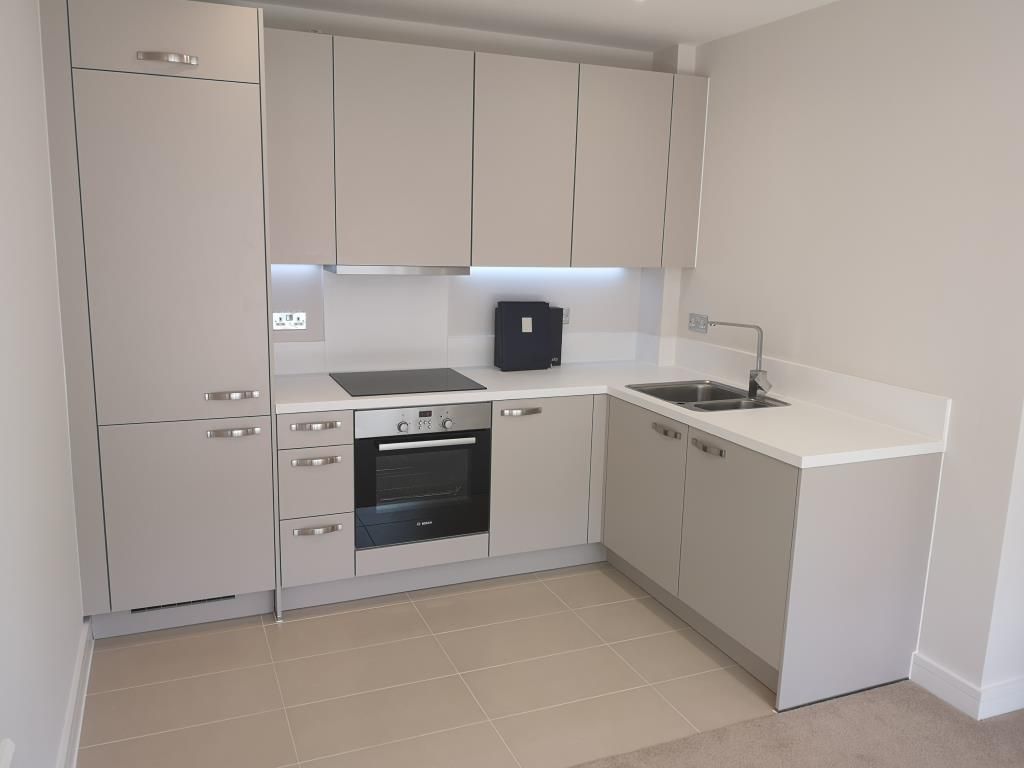 Property photo 2 of 7 Kitchen