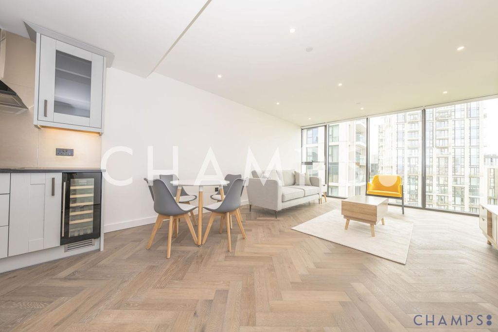 Property photo 1 of 13 Two Bedroom Apartment To Let
