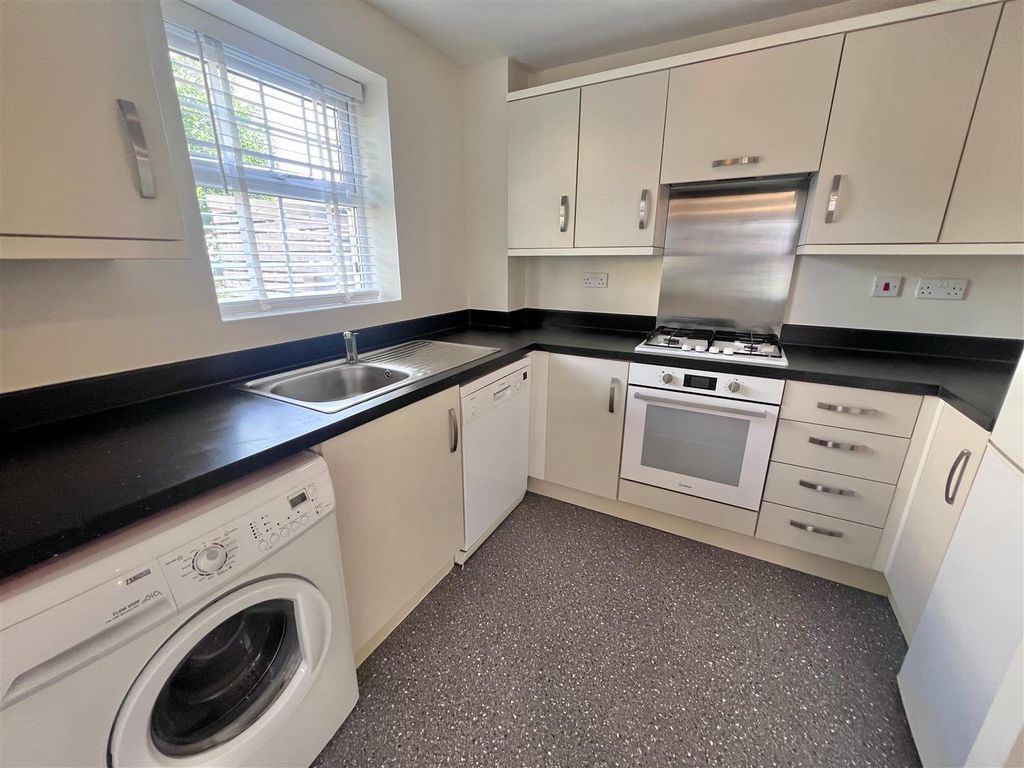 Property photo 2 of 8 Kitchen 1.Jpg