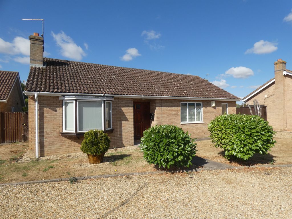 Property photo 1 of 12