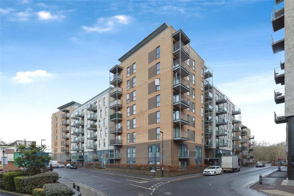 Property photo 2 of 15 6A41B8De9097A4Fe86A7E62Ff0c6609Baf48Ff66.Png