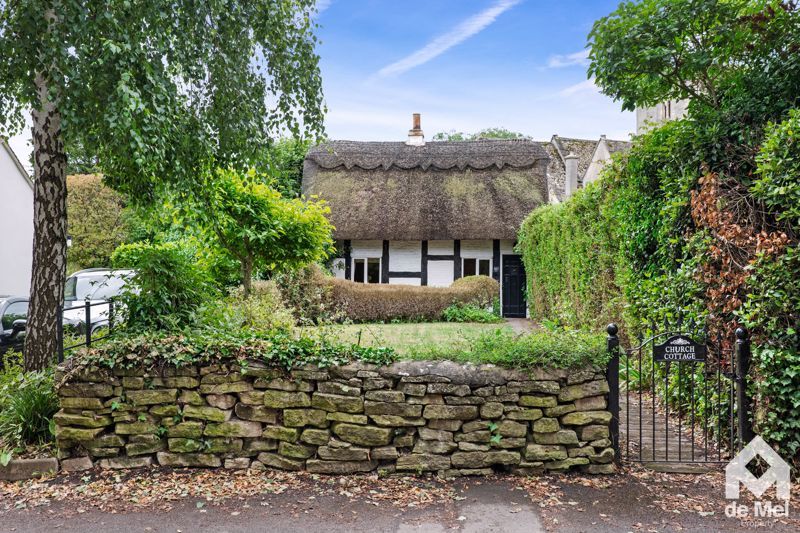 Property photo 1 of 18 Photo 17