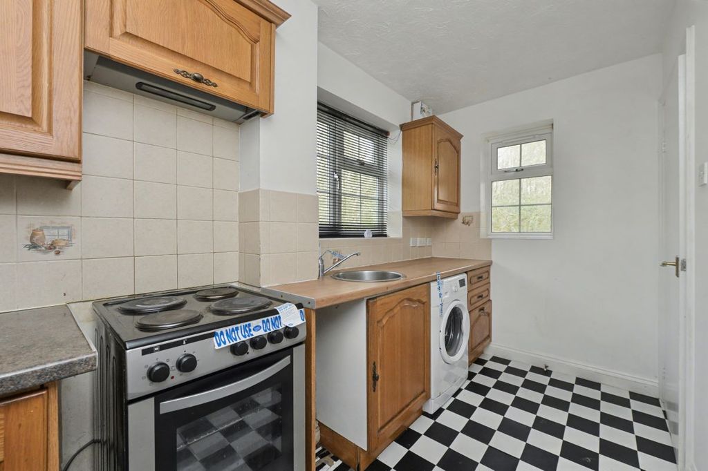 Property photo 3 of 10 Image 3