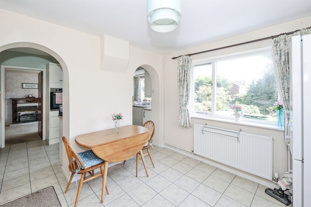 Property photo 3 of 14