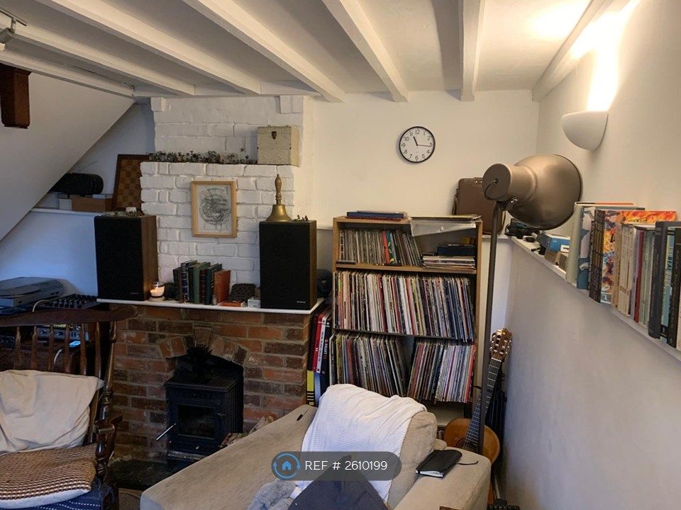 Property photo 2 of 6