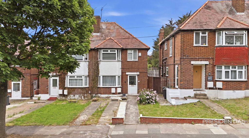 Property photo 1 of 13