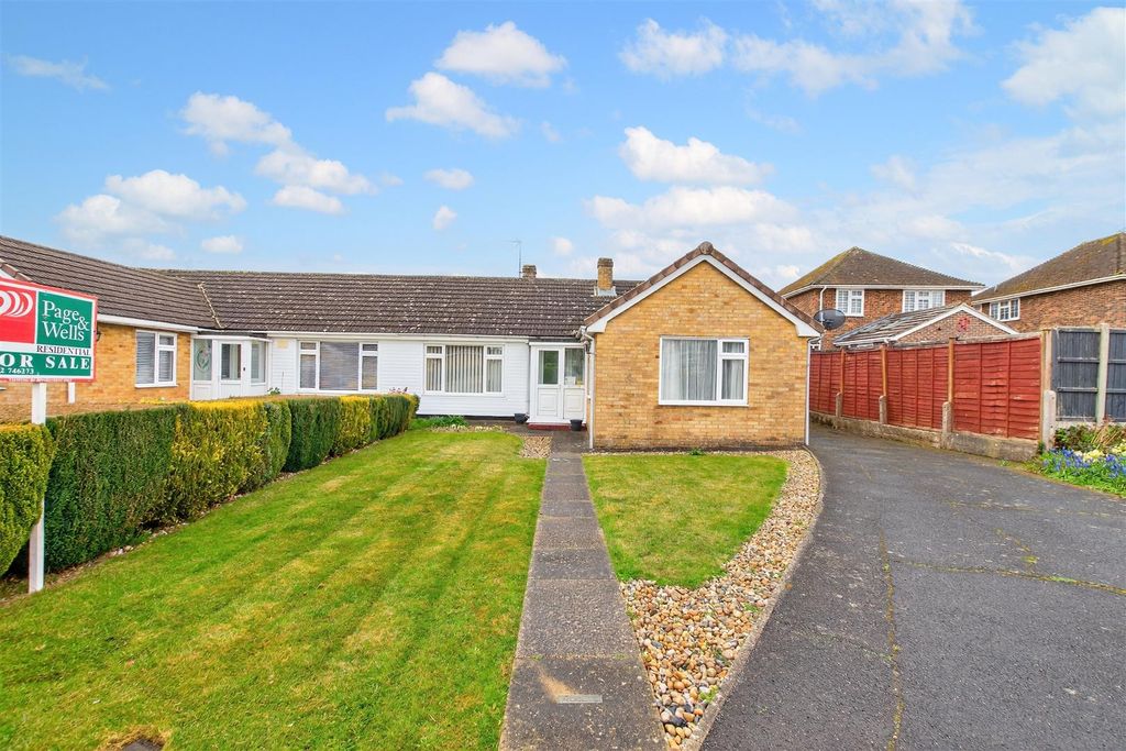 Property photo 1 of 14 External