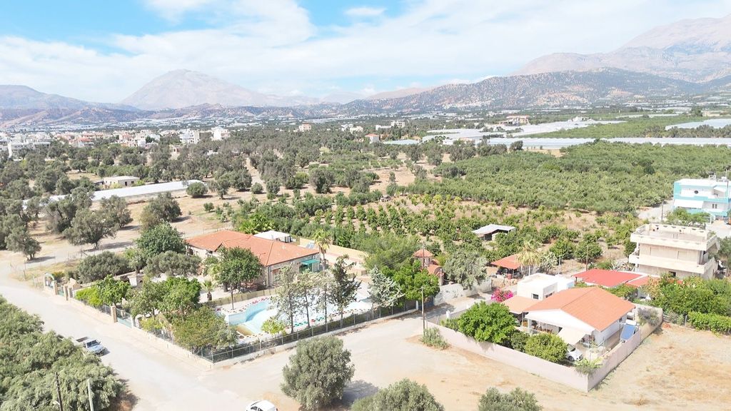 Property photo 1 of 40 Spacious Villa Near Tymbaki With Commercial Possibilities