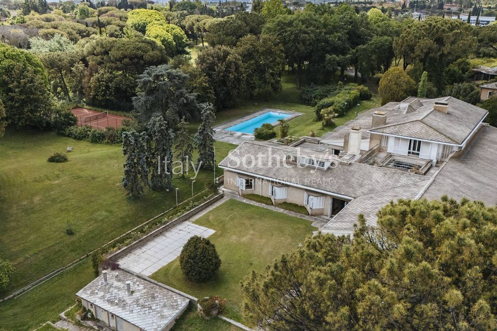 Property photo 2 of 30