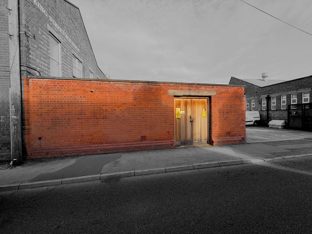 Property photo 2 of 4