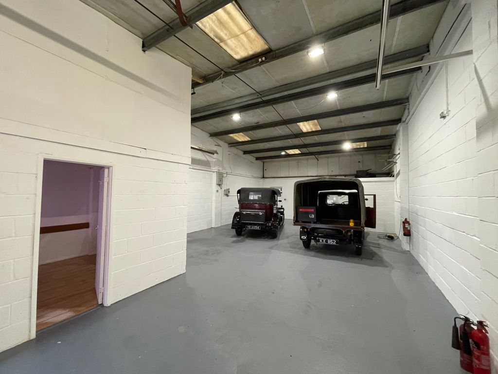 Property photo 3 of 5 Photo 1