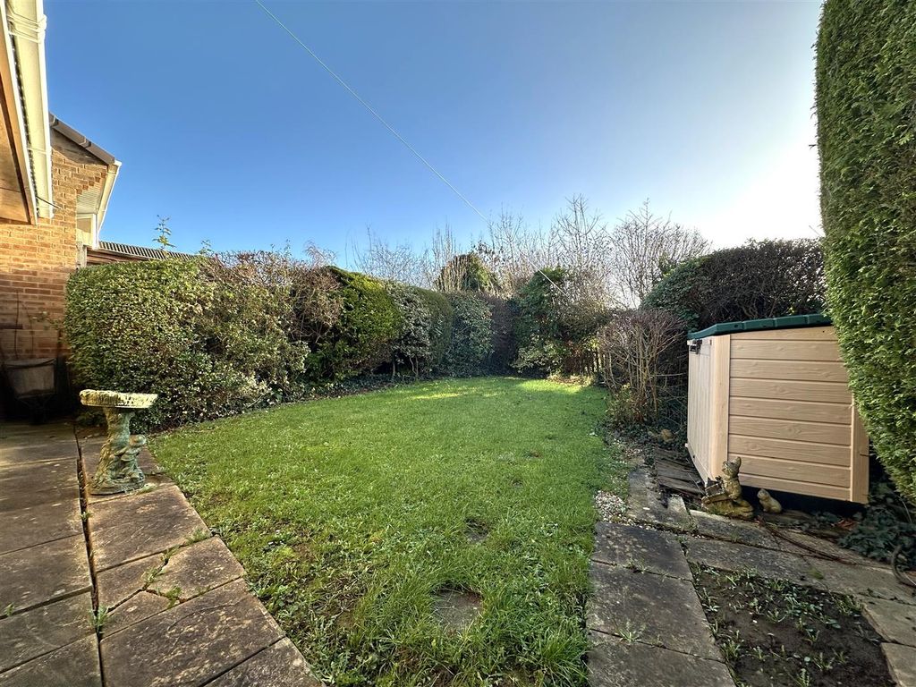 Property photo 2 of 4