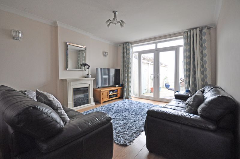 Property photo 3 of 14 Photo 3