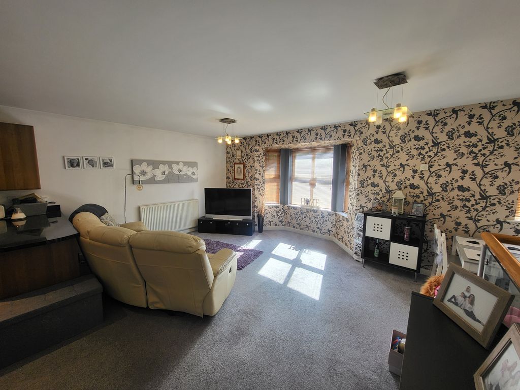 Property photo 3 of 8 Family Room