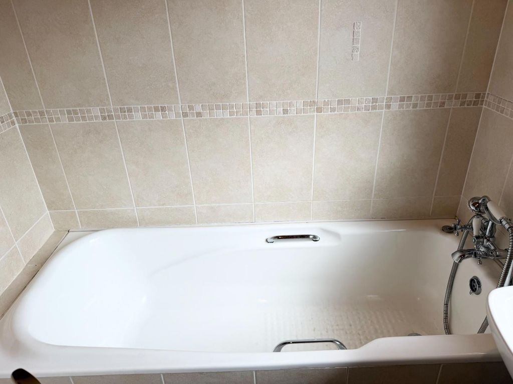 Additional image 11 of 2 bed semi-detached bungalow for saleSutton Gardens, Kilfennan, Waterside BT47