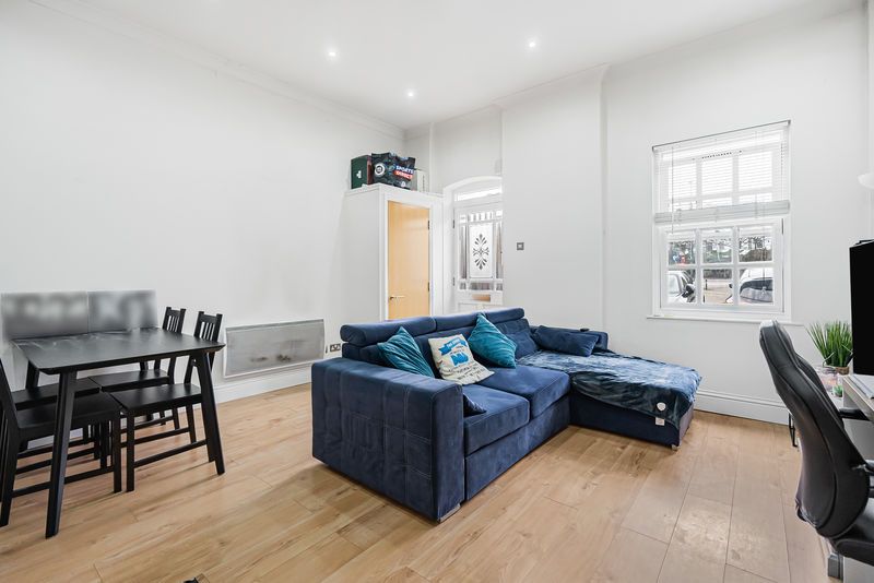 Property photo 2 of 19 Photo 18