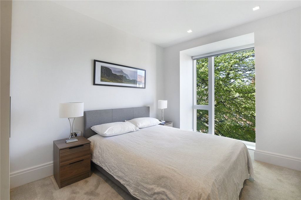 Property photo 3 of 11 Picture No. 04