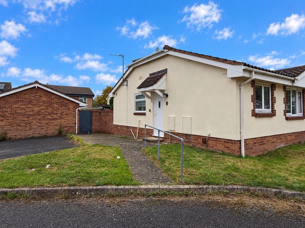 Property photo 1 of 13