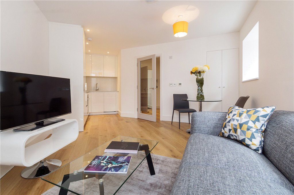 Property photo 1 of 8 Reception Room