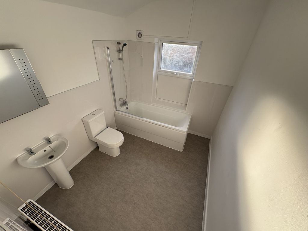 Property photo 2 of 9 Gallery