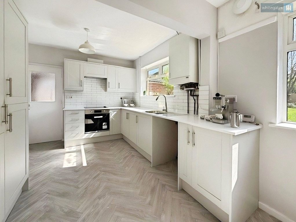 Property photo 3 of 15 Picture No. 04