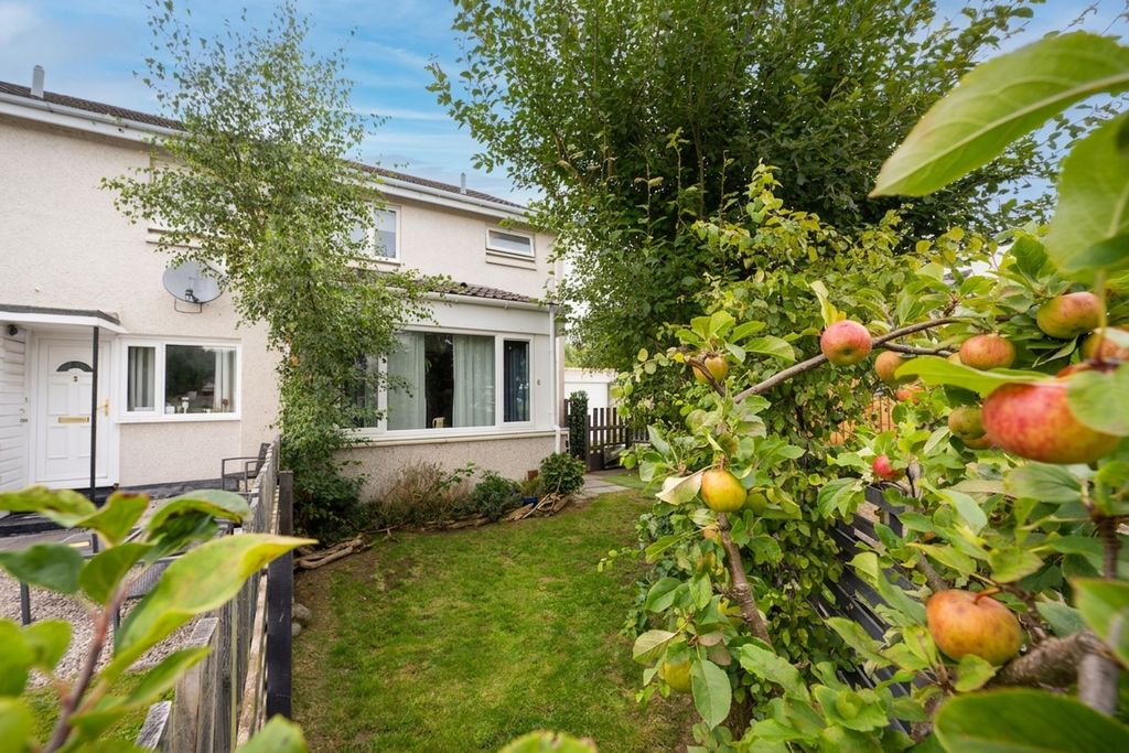 Property photo 1 of 24