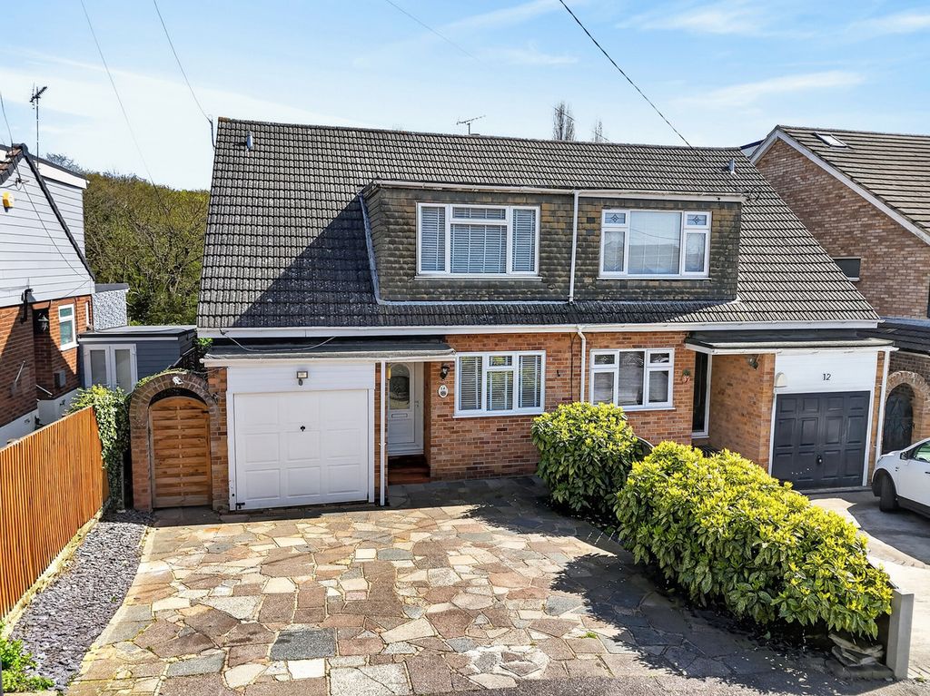 Property photo 1 of 26