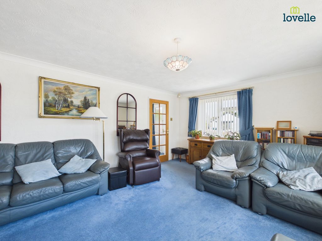 Property photo 3 of 19
