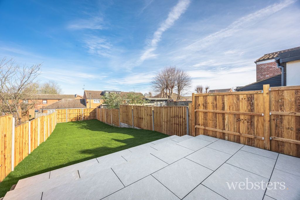 Property photo 3 of 29