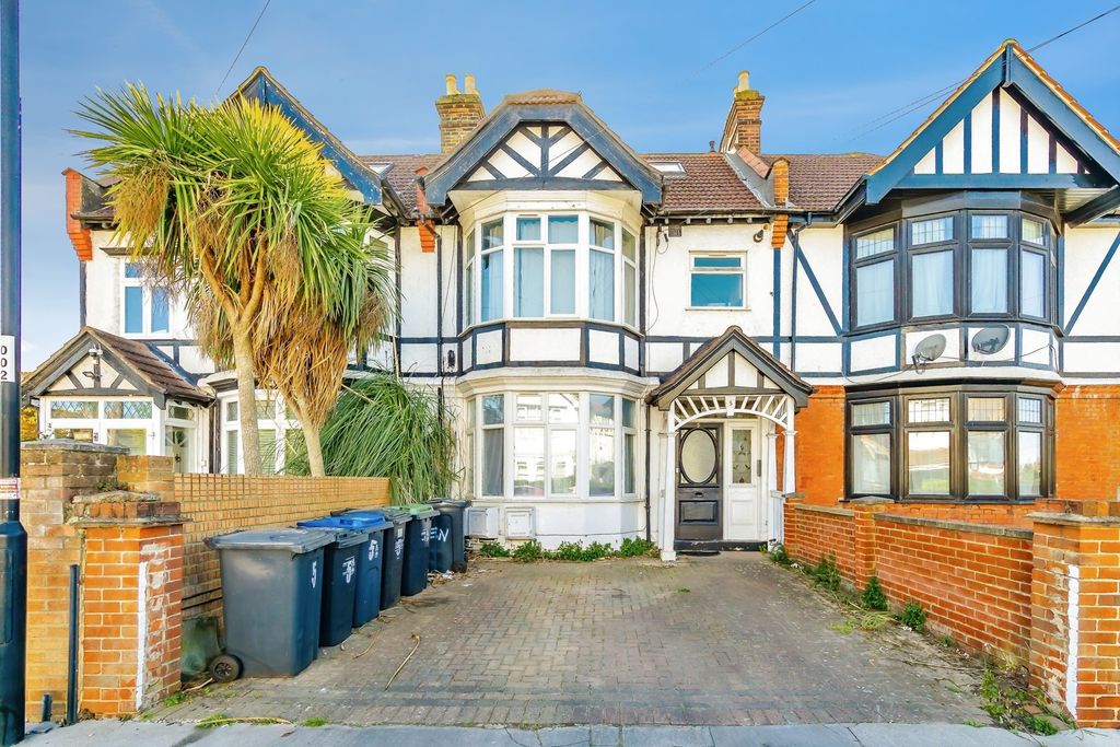 Property photo 1 of 13 Pbox-Img.Jpg