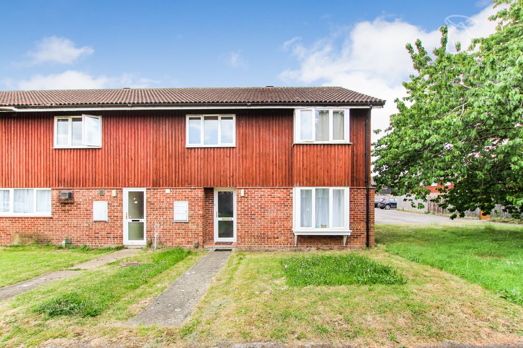 Property photo 2 of 13