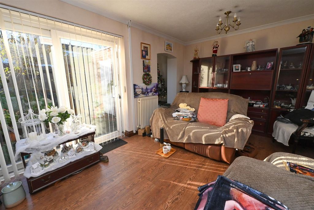 Property photo 3 of 14 Living Room (2).Jpg