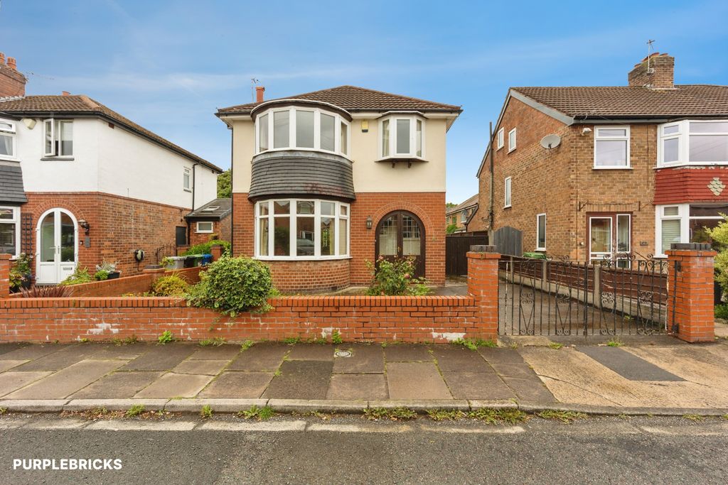 Property photo 1 of 37