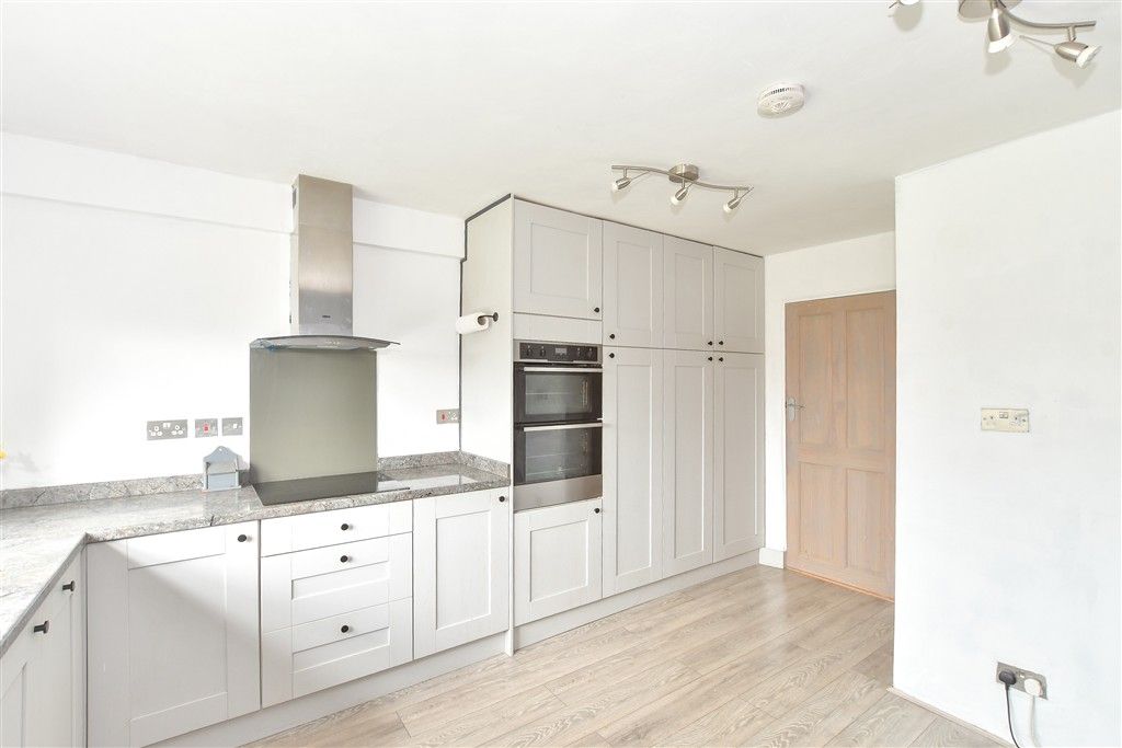 Property photo 1 of 15 Kitchen