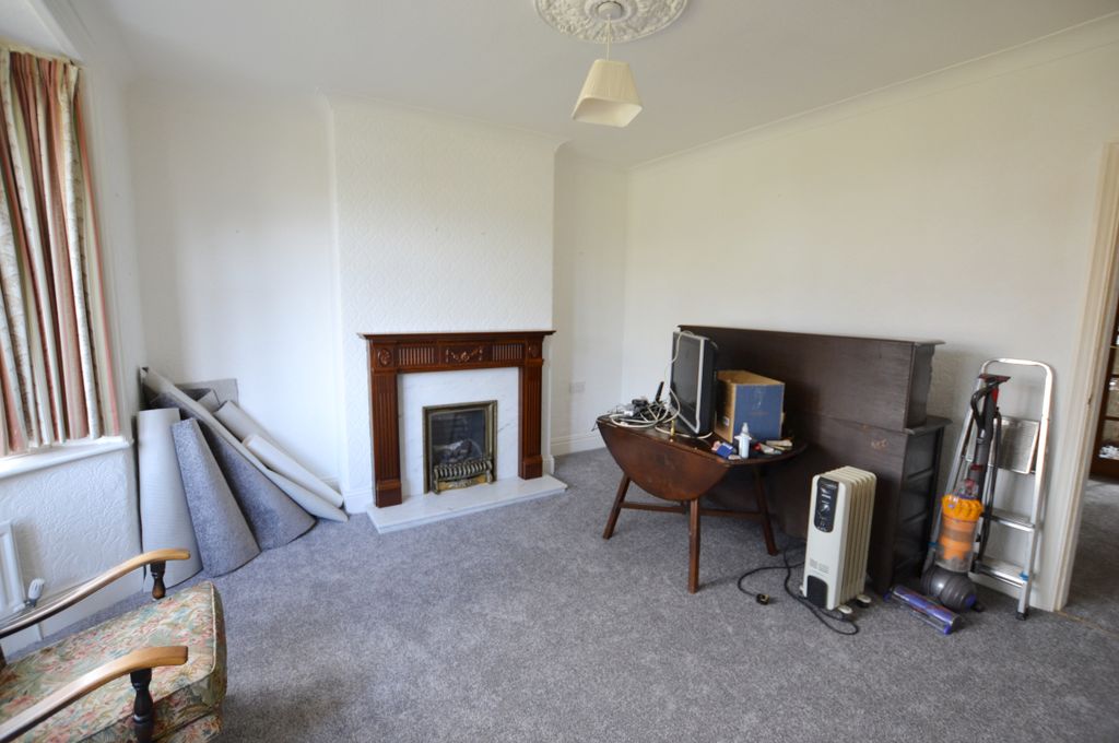 Property photo 2 of 13 Photo 02