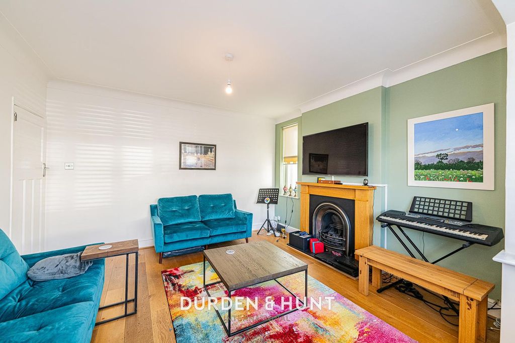 Property photo 3 of 27 Hillside-18.Jpg