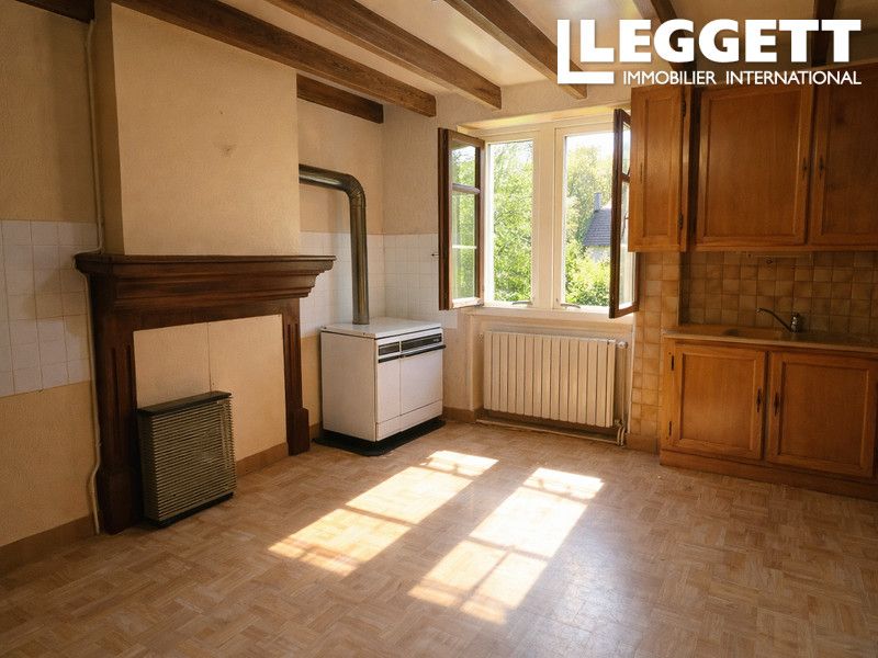 Property photo 2 of 10