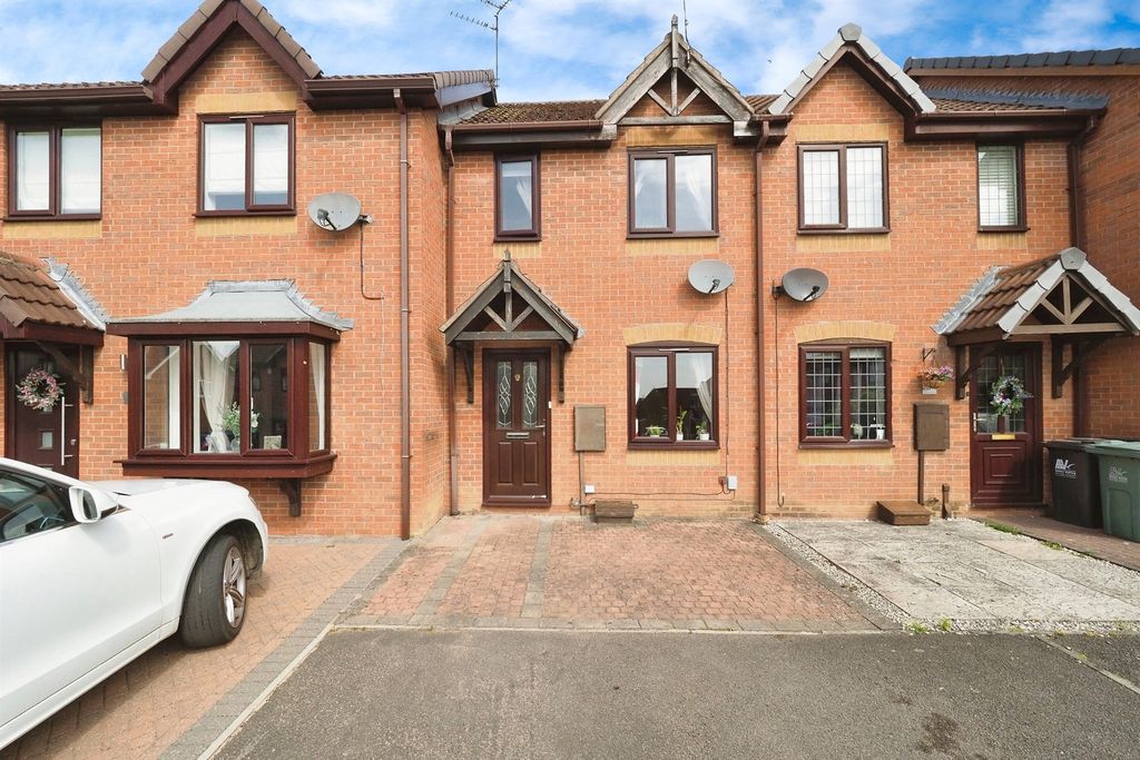 Property photo 1 of 17