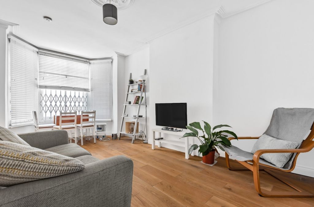 Property photo 1 of 13 782747 (4)