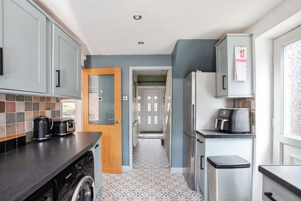 Property photo 3 of 20 Pbox-Img.Jpg
