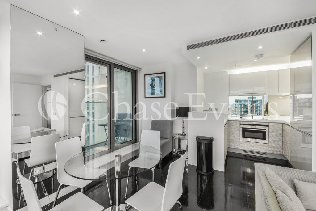 Property photo 2 of 19 Living Area