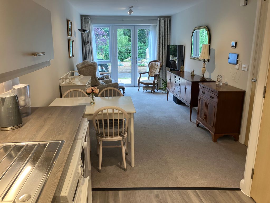 Property photo 1 of 30