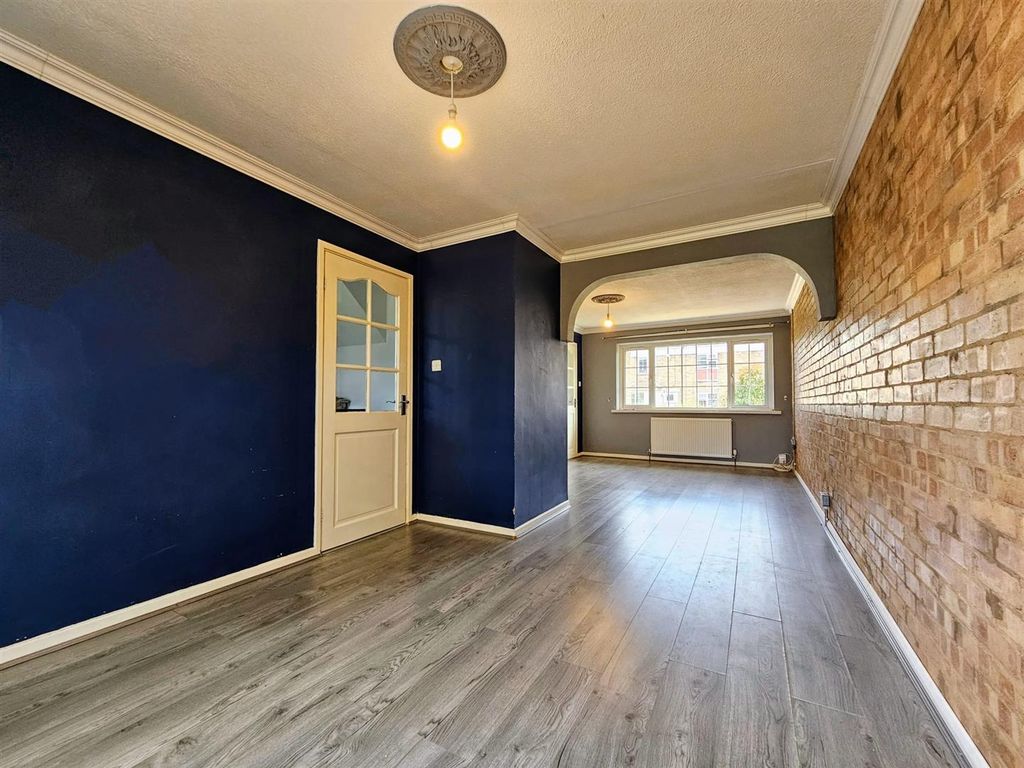 Property photo 3 of 11 Open Plan Living Area (2).Jpg