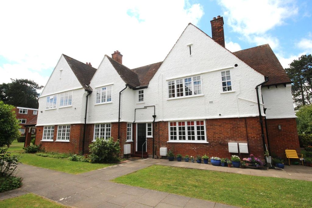 Property photo 1 of 14