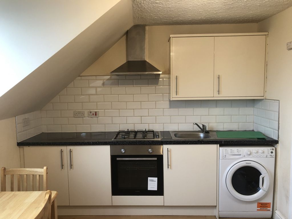 Property photo 3 of 12 Photo 3