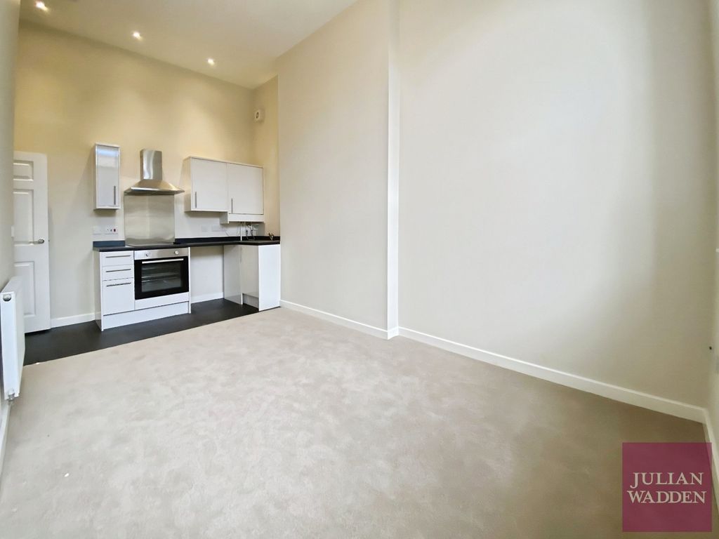 Property photo 2 of 7 Picture No. 01