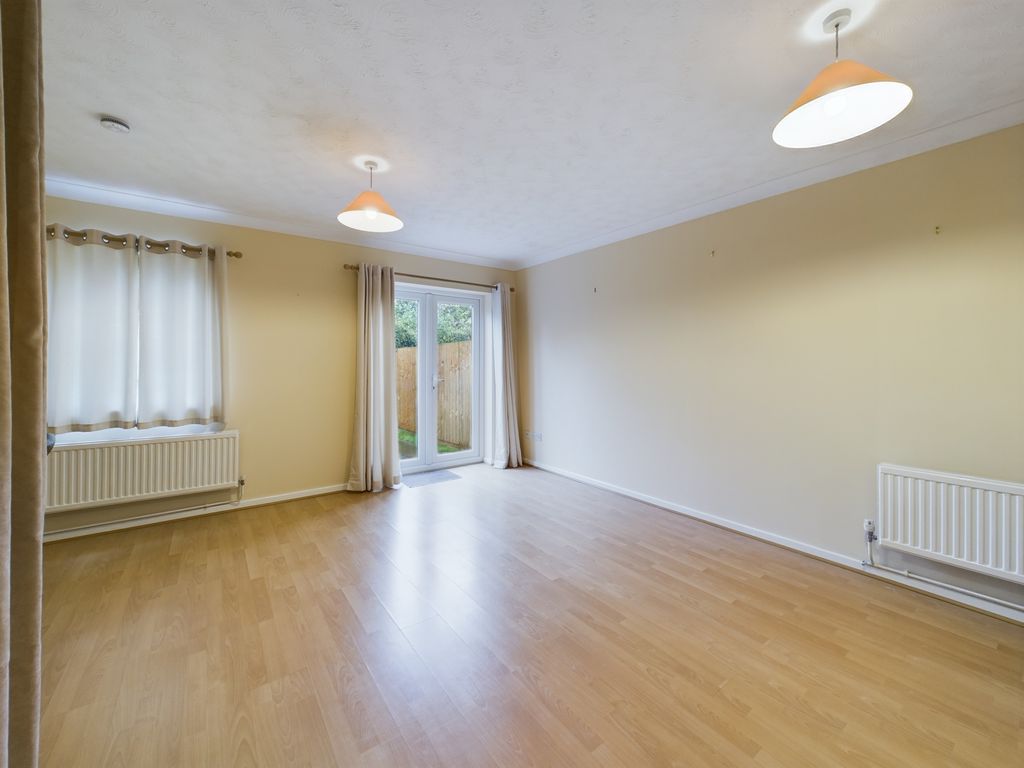 Property photo 3 of 15 Cam02545G0-Pr0258-Still001