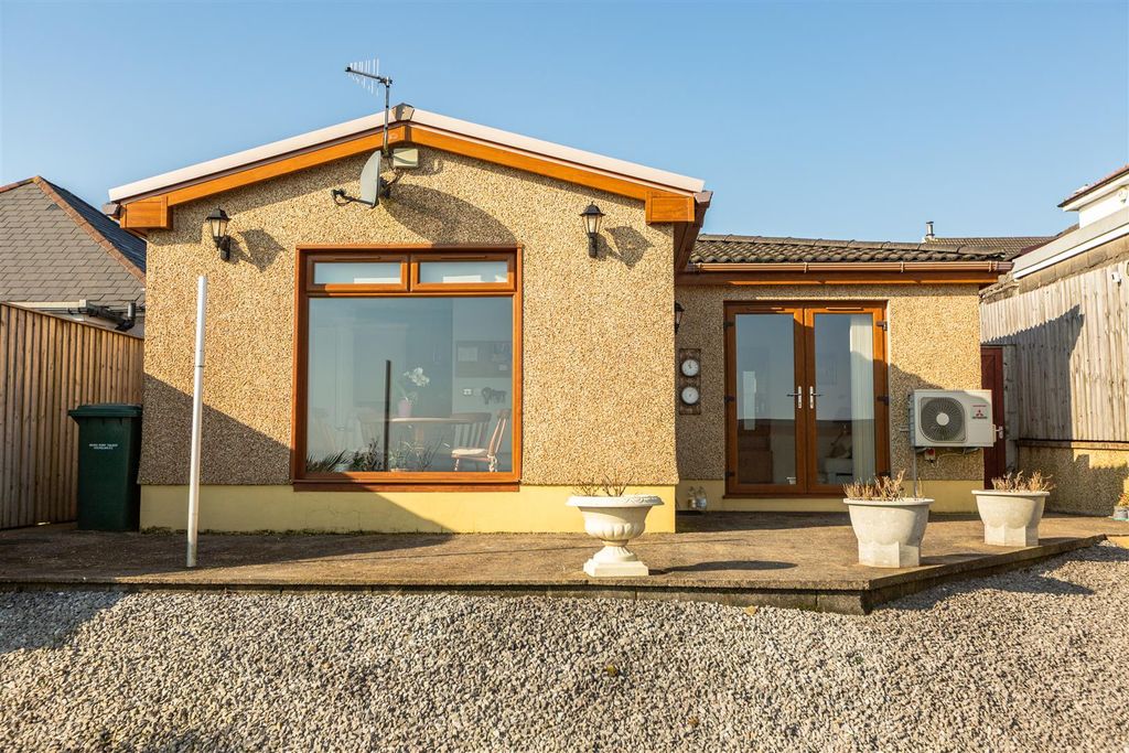 Property photo 1 of 25 Cz0A5918.Jpg