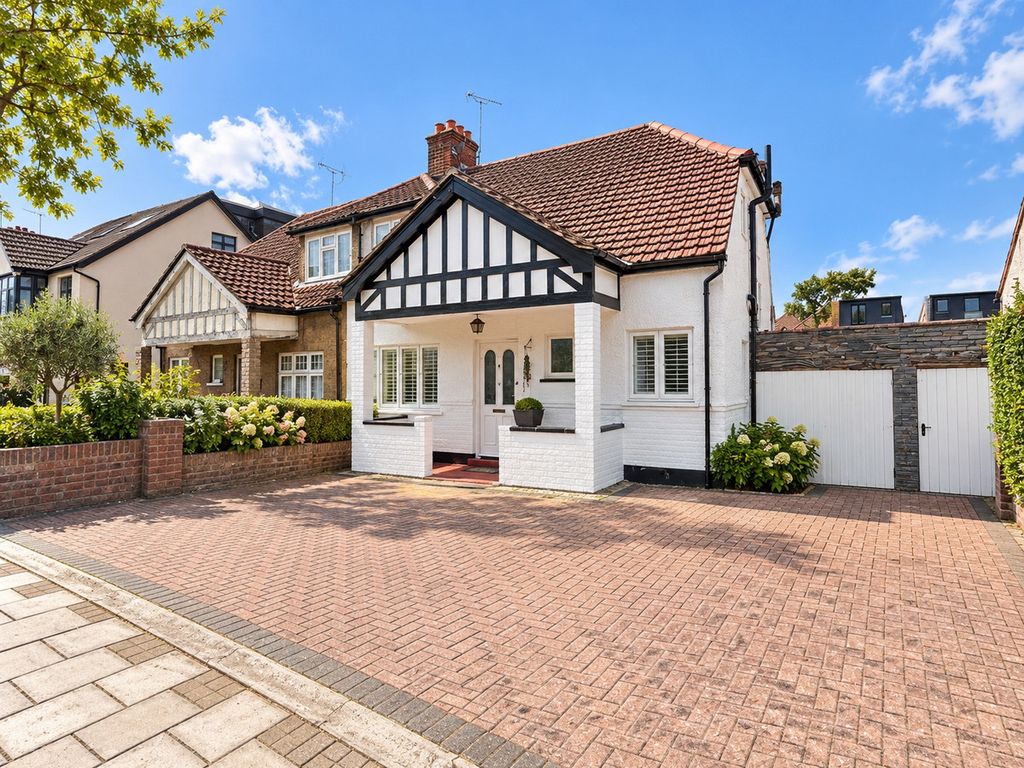 Property photo 1 of 14