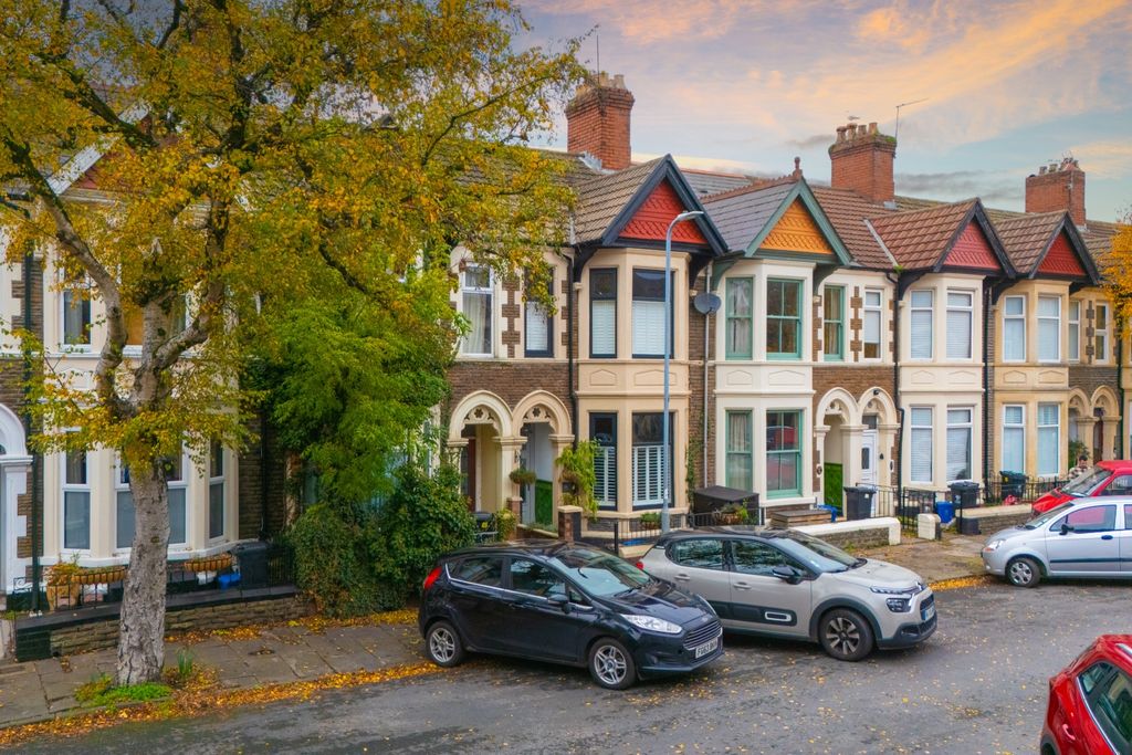 Property photo 1 of 37 Award-Winning Media Team On Every Listing_28